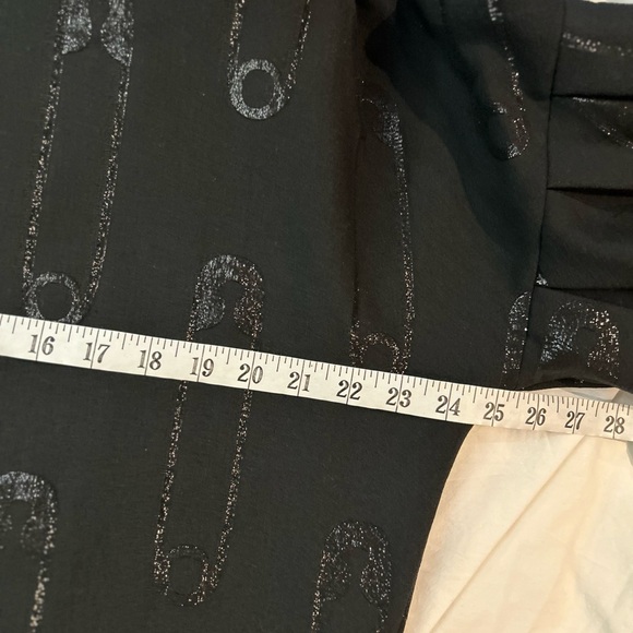 NY 77 Design Black Shimmer Safety Pin Top Lagenlook 4 L - Picture 8 of 11